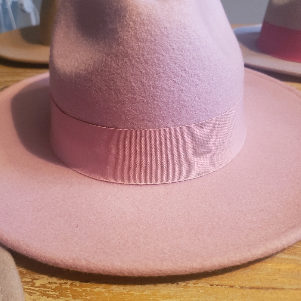 Hat - Picture 6 of 7